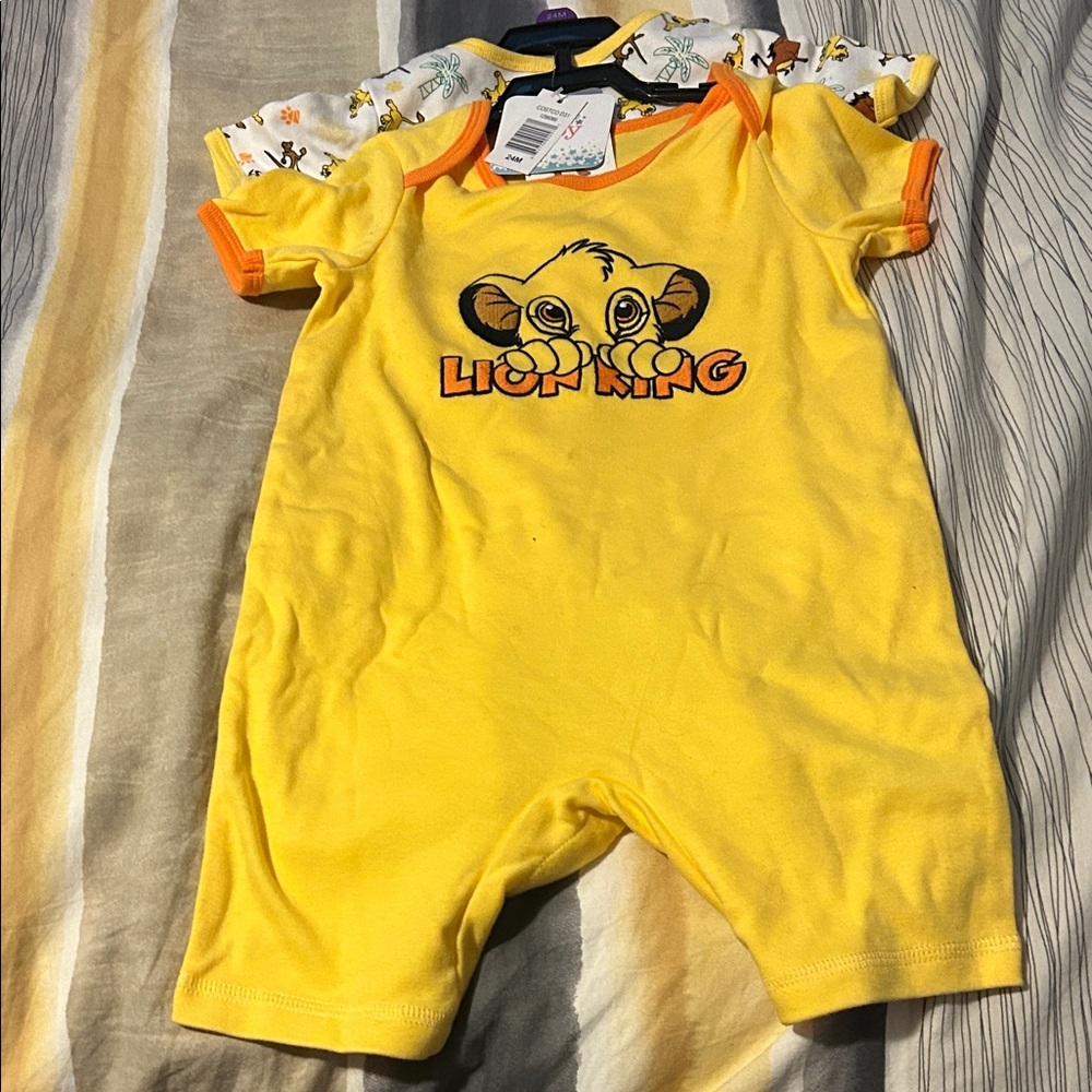 2 set Lion King one piece